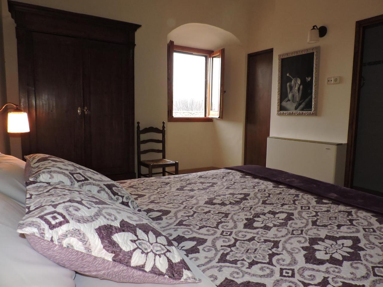 Bed and Breakfast La Riera à Vic Extérieur photo